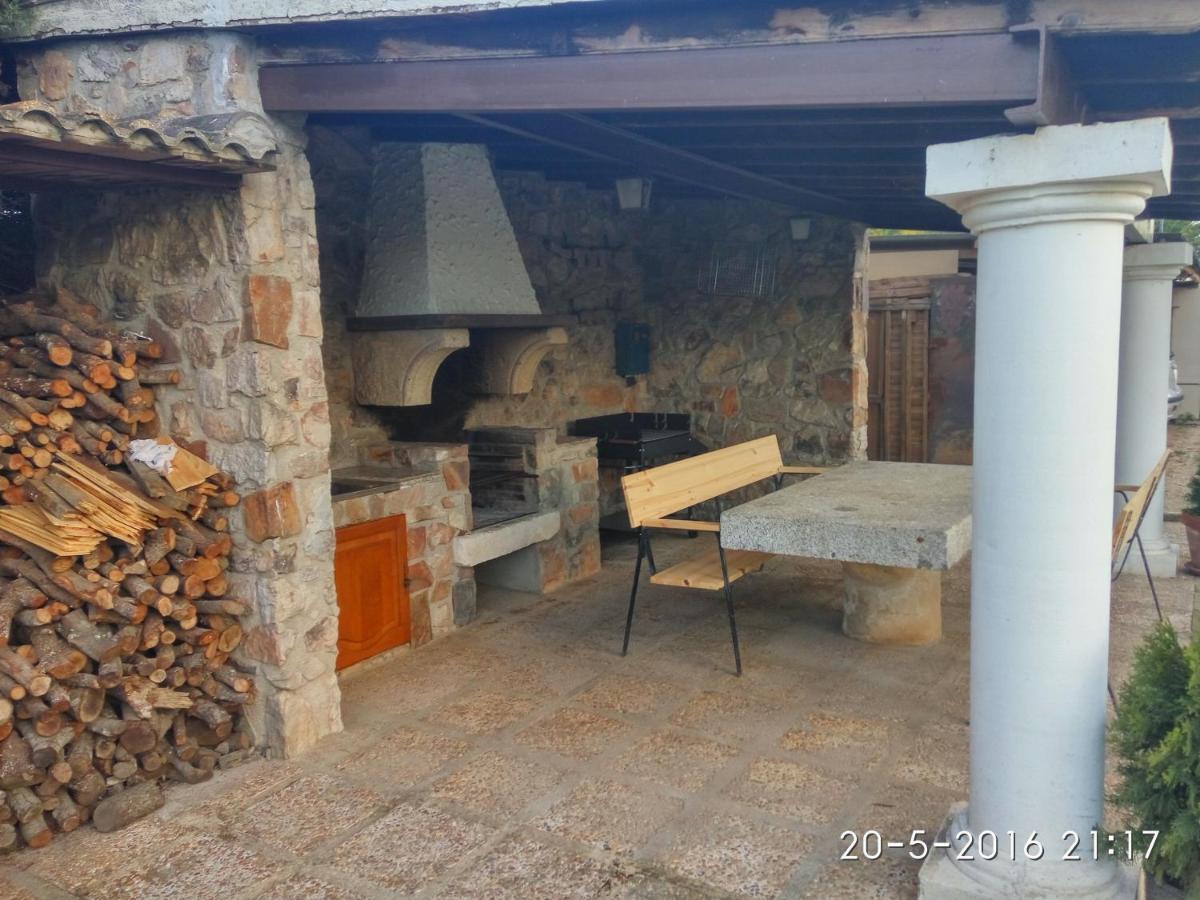 El Campillo Βίλα Pelabravo Εξωτερικό φωτογραφία