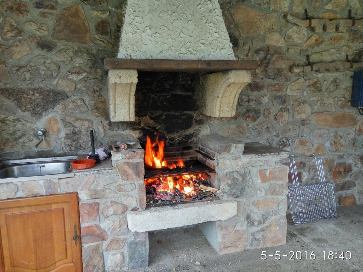 El Campillo Βίλα Pelabravo Εξωτερικό φωτογραφία